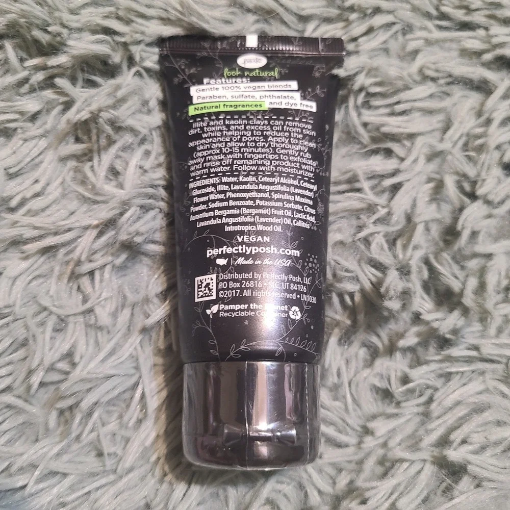 Perfectly Posh PORE CHORES Pore‎ Treatment Face Mask 2oz New Vegan